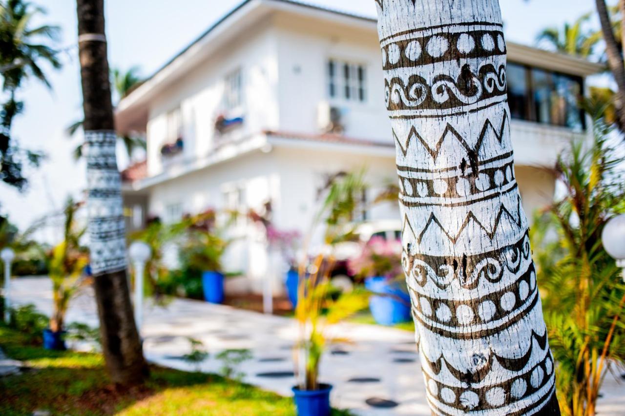 White House In Goa, Truly Amazing Experience Bed and Breakfast Saligao Eksteriør billede