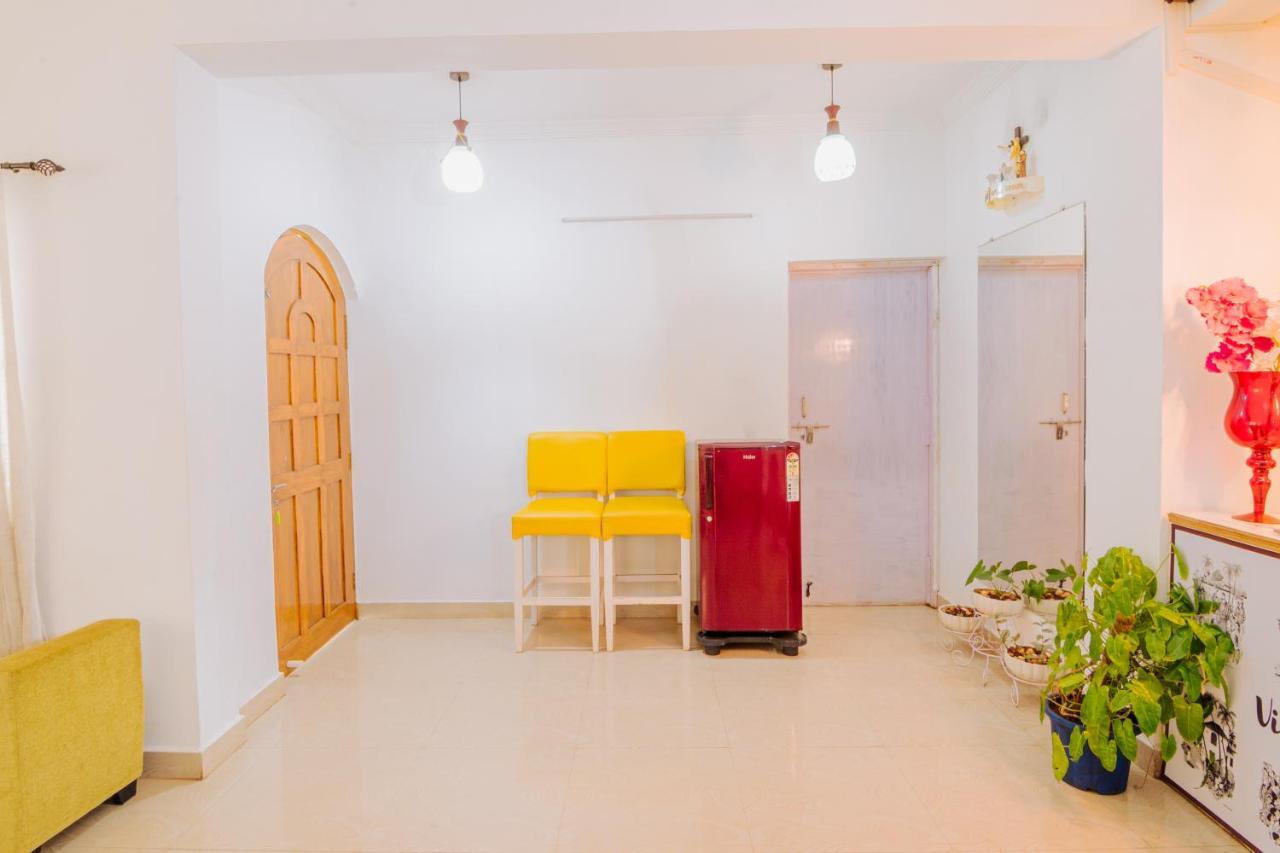 White House In Goa, Truly Amazing Experience Bed and Breakfast Saligao Eksteriør billede